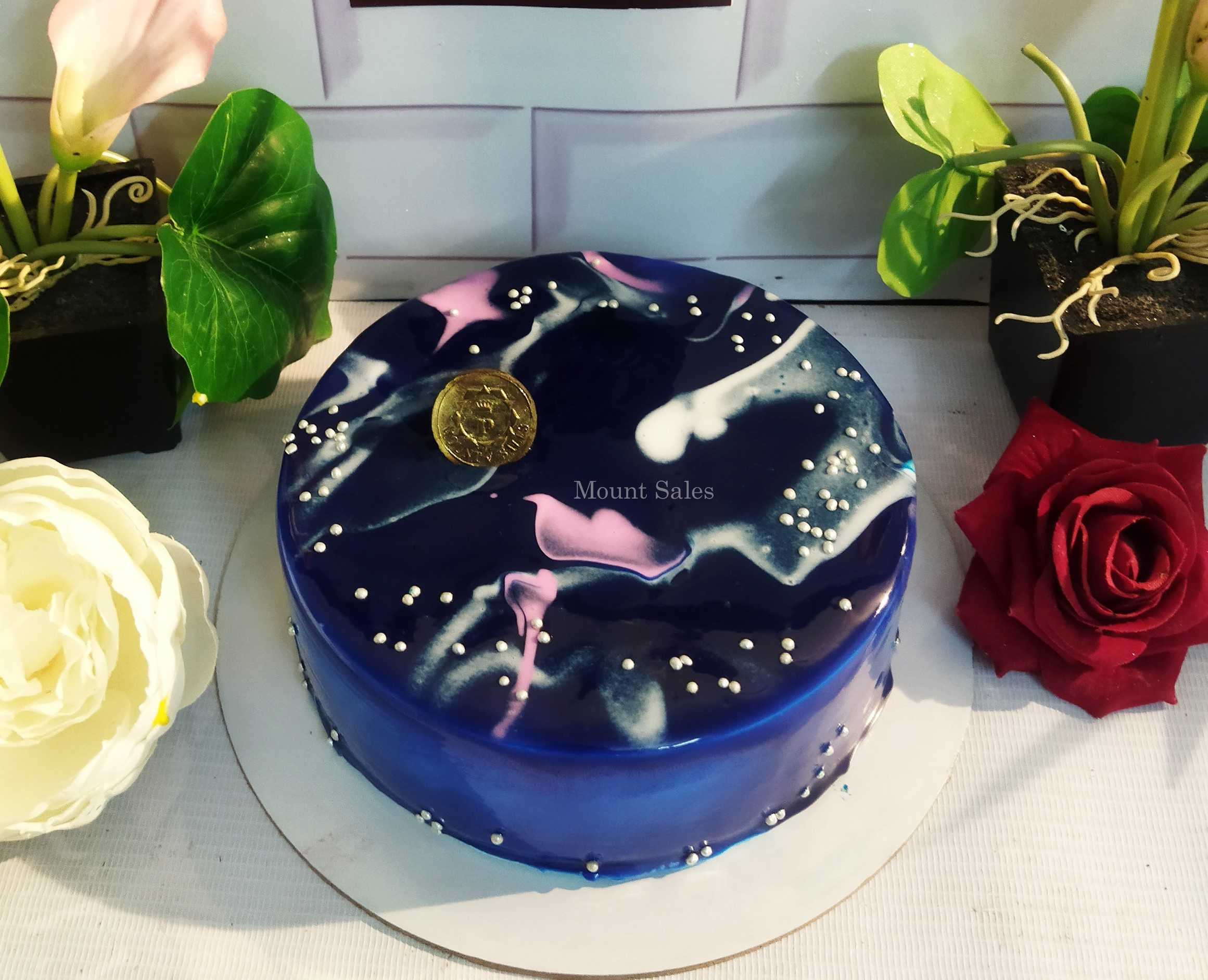 Premium RED N White Velvet Cake