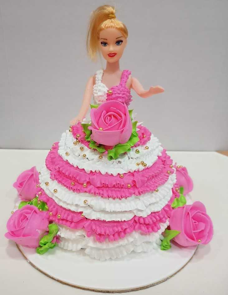 Premium RED N White Velvet Cake