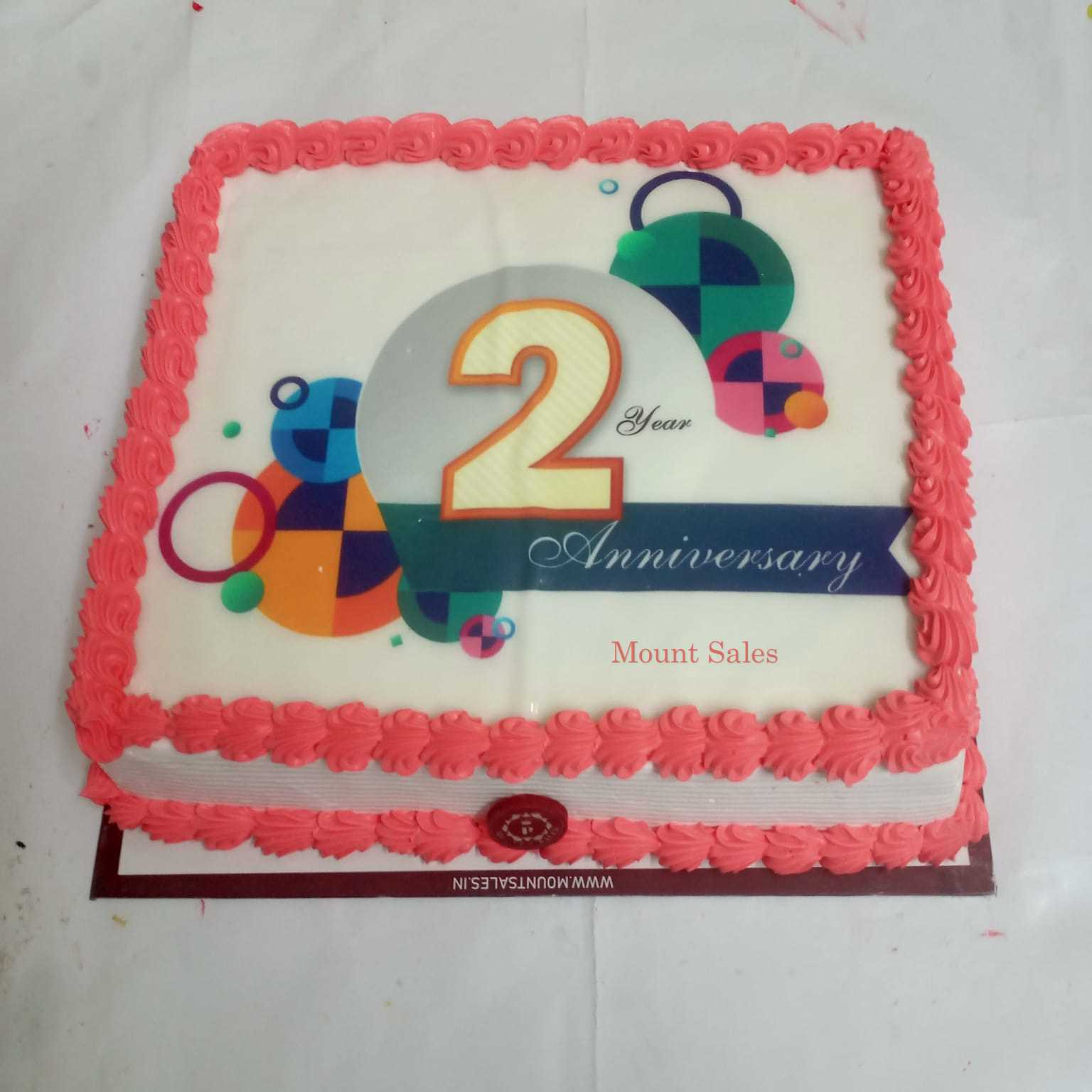 Premium RED N White Velvet Cake