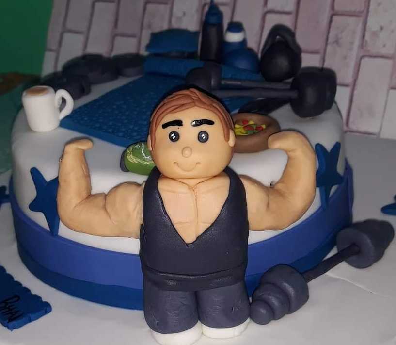 Premium RED N White Velvet Cake