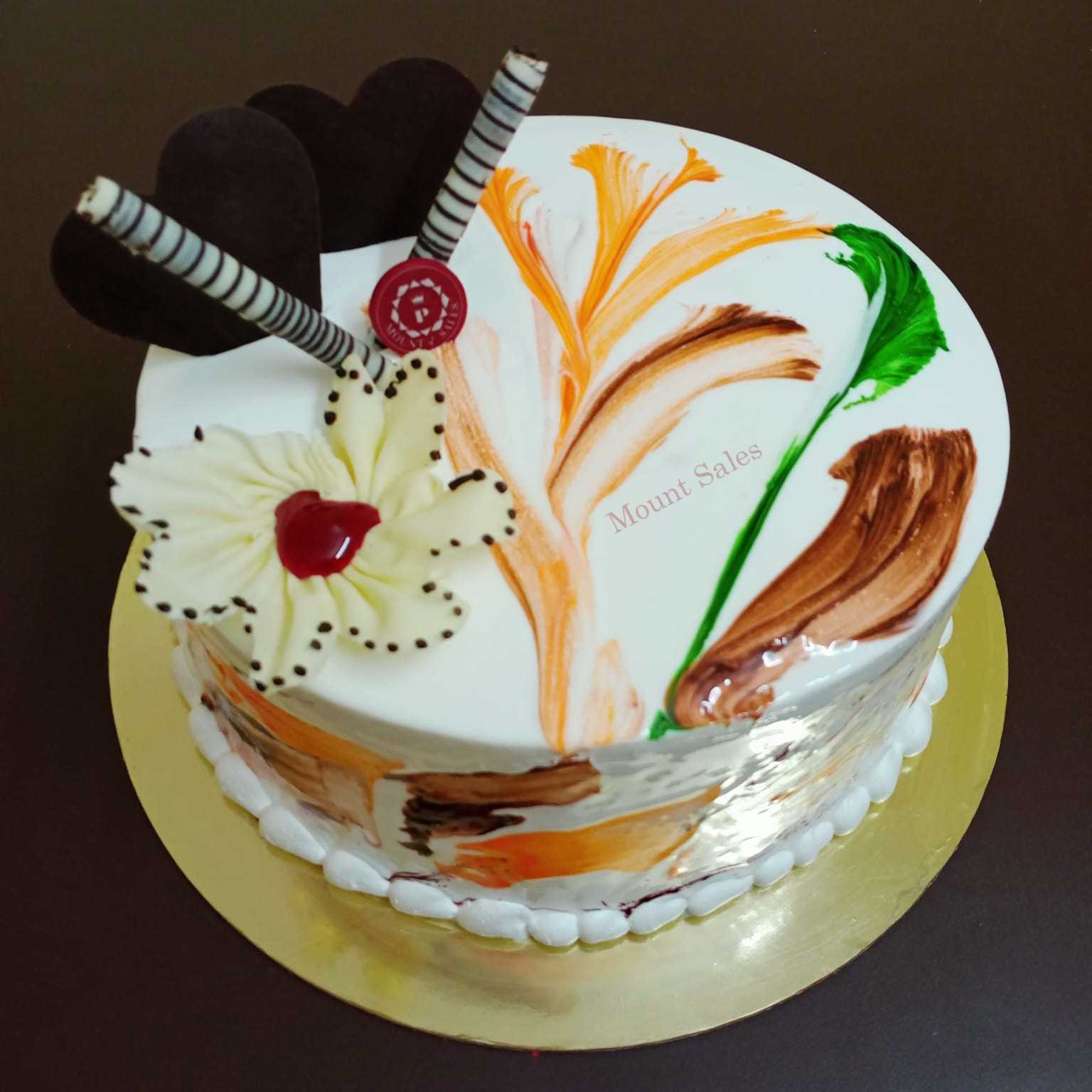 Premium RED N White Velvet Cake