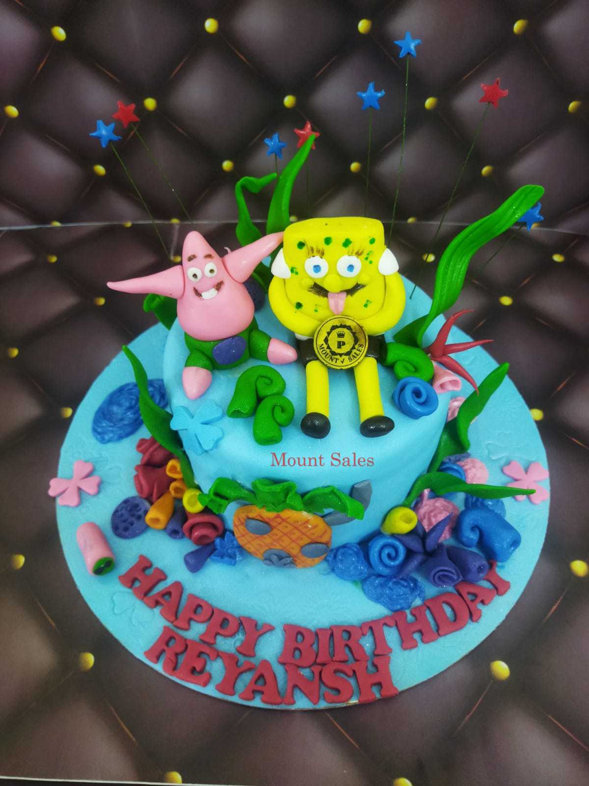 Premium RED N White Velvet Cake