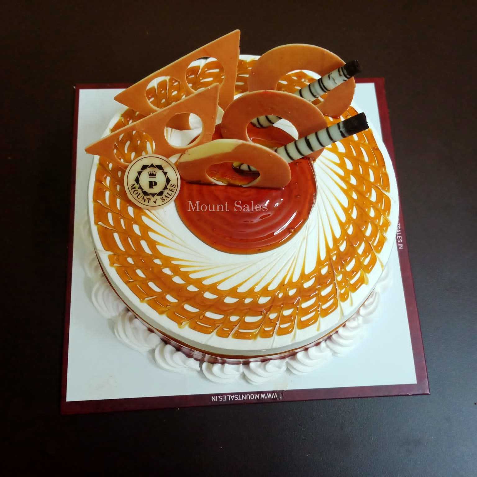 Premium RED N White Velvet Cake