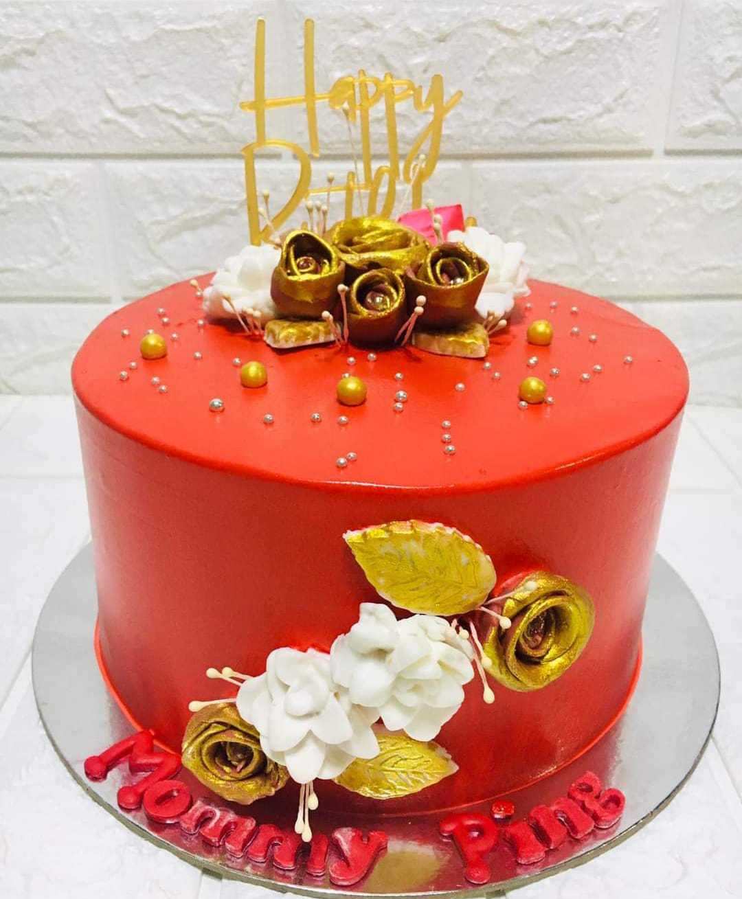 Premium RED N White Velvet Cake