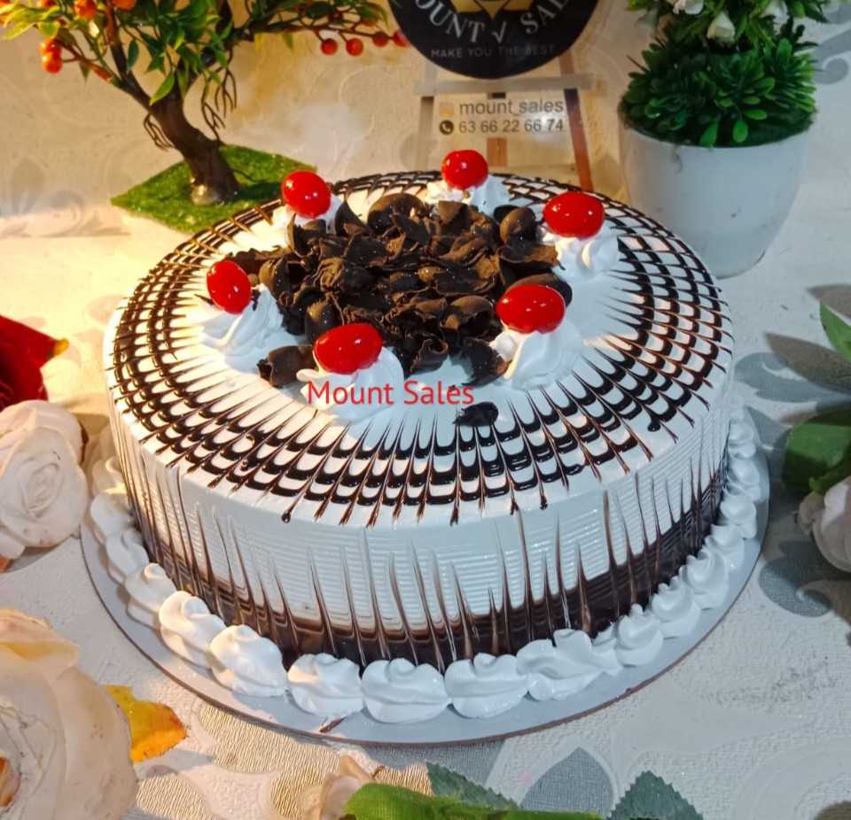 Premium RED N White Velvet Cake