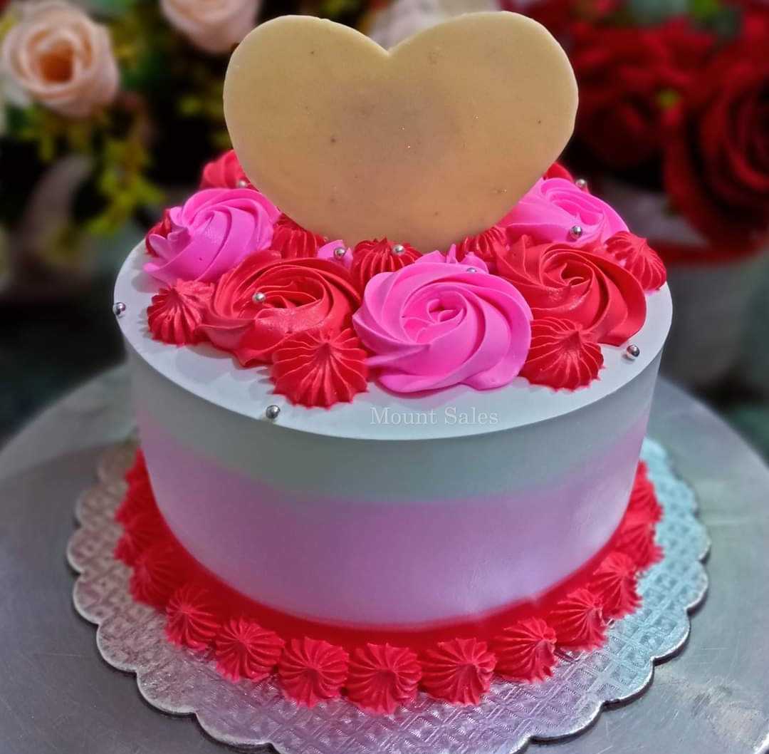 Premium RED N White Velvet Cake