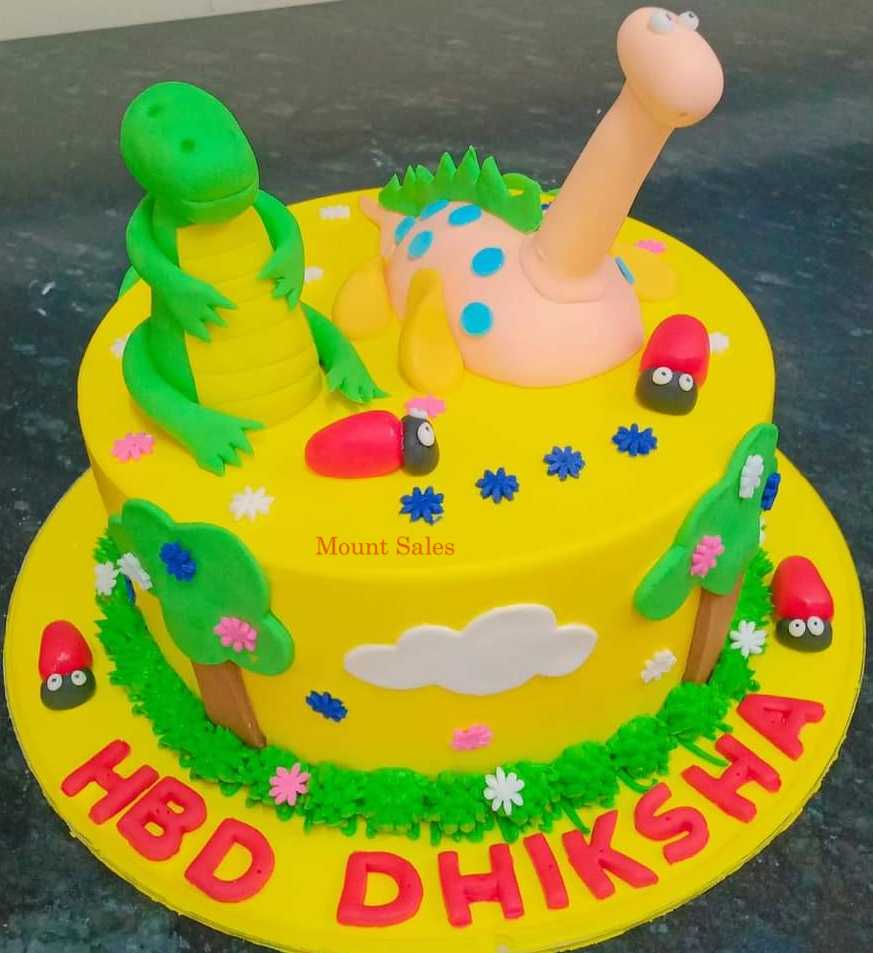 Premium RED N White Velvet Cake