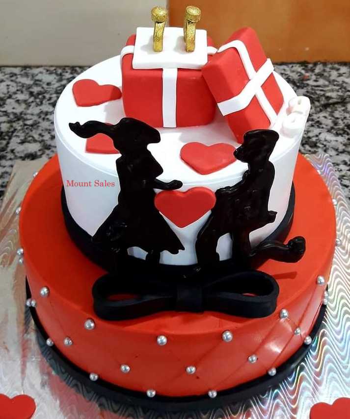 Premium RED N White Velvet Cake