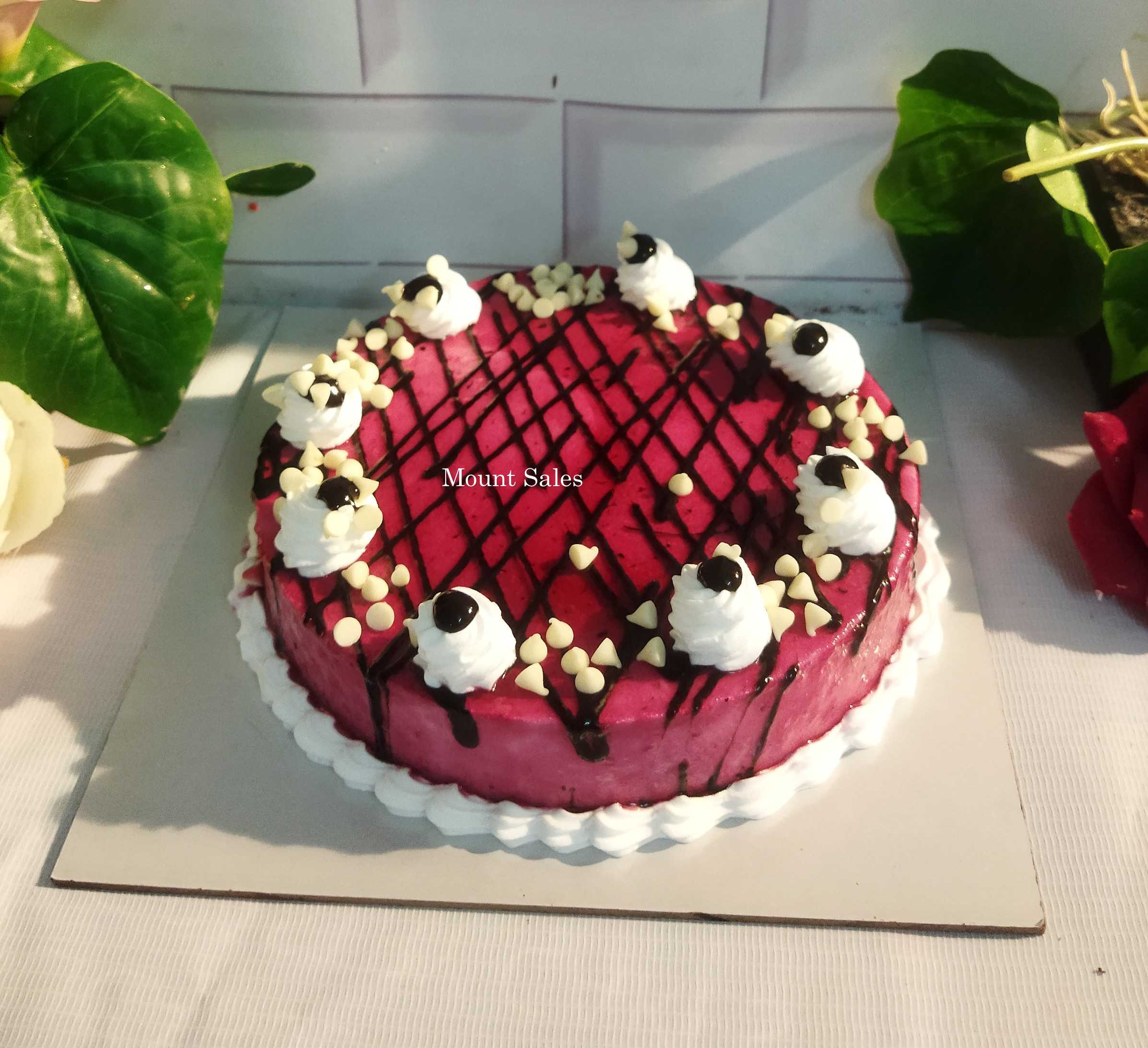 Premium RED N White Velvet Cake