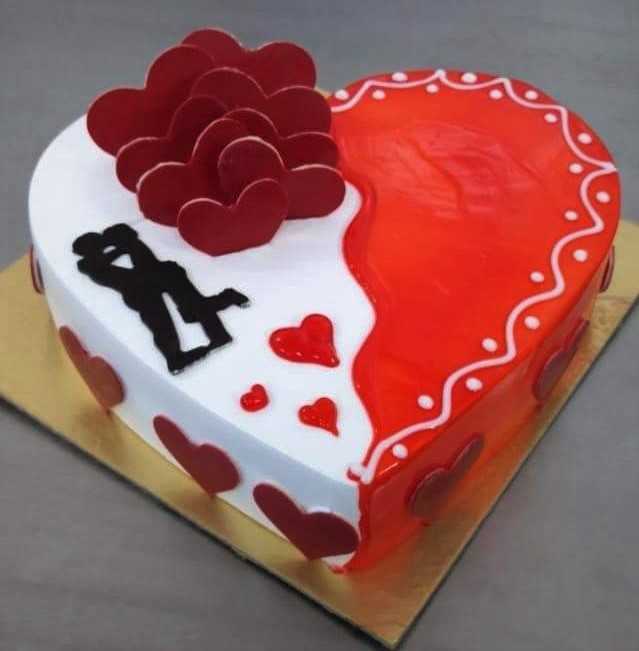 Premium RED N White Velvet Cake