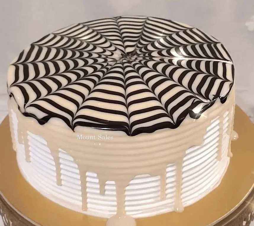 Premium RED N White Velvet Cake