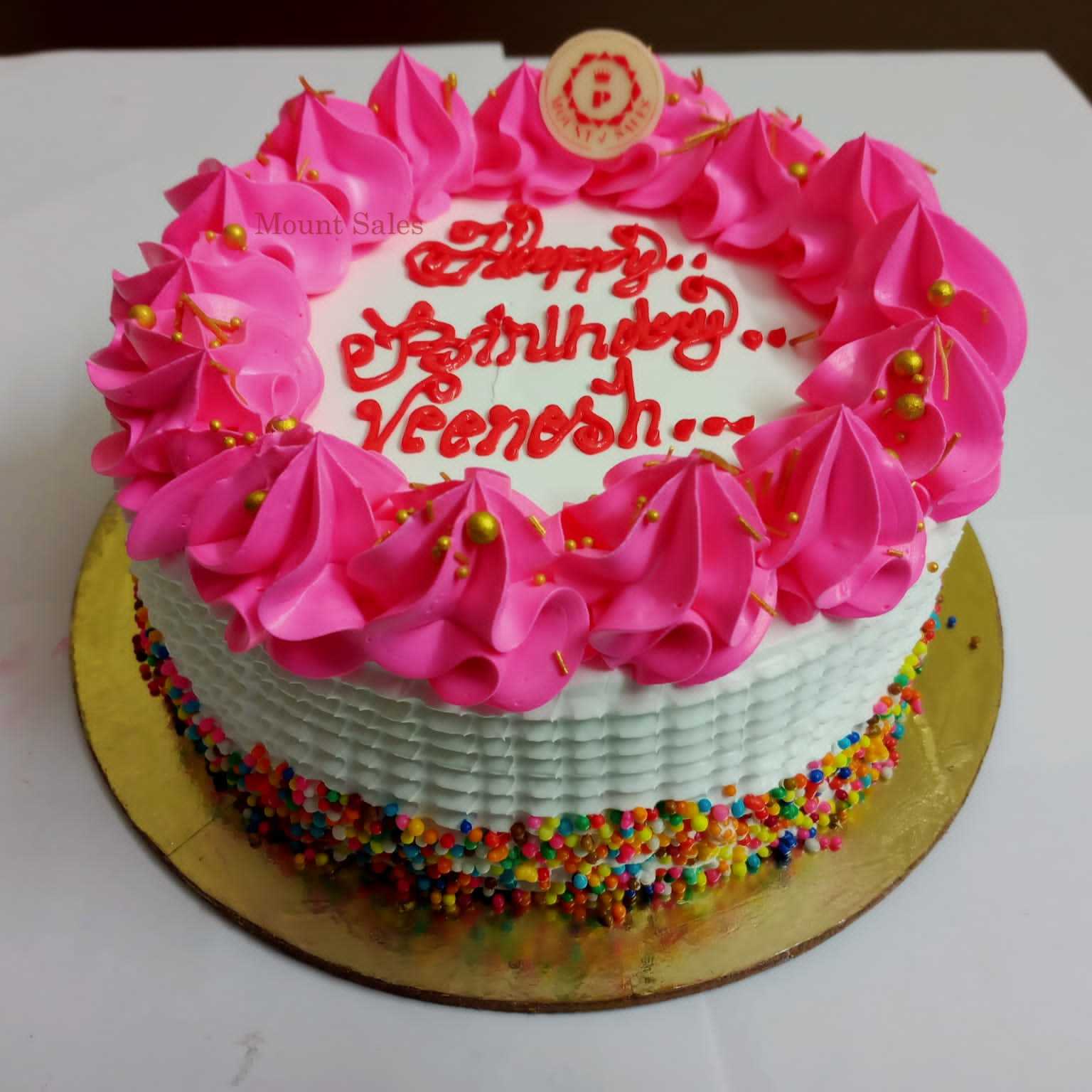 Premium RED N White Velvet Cake