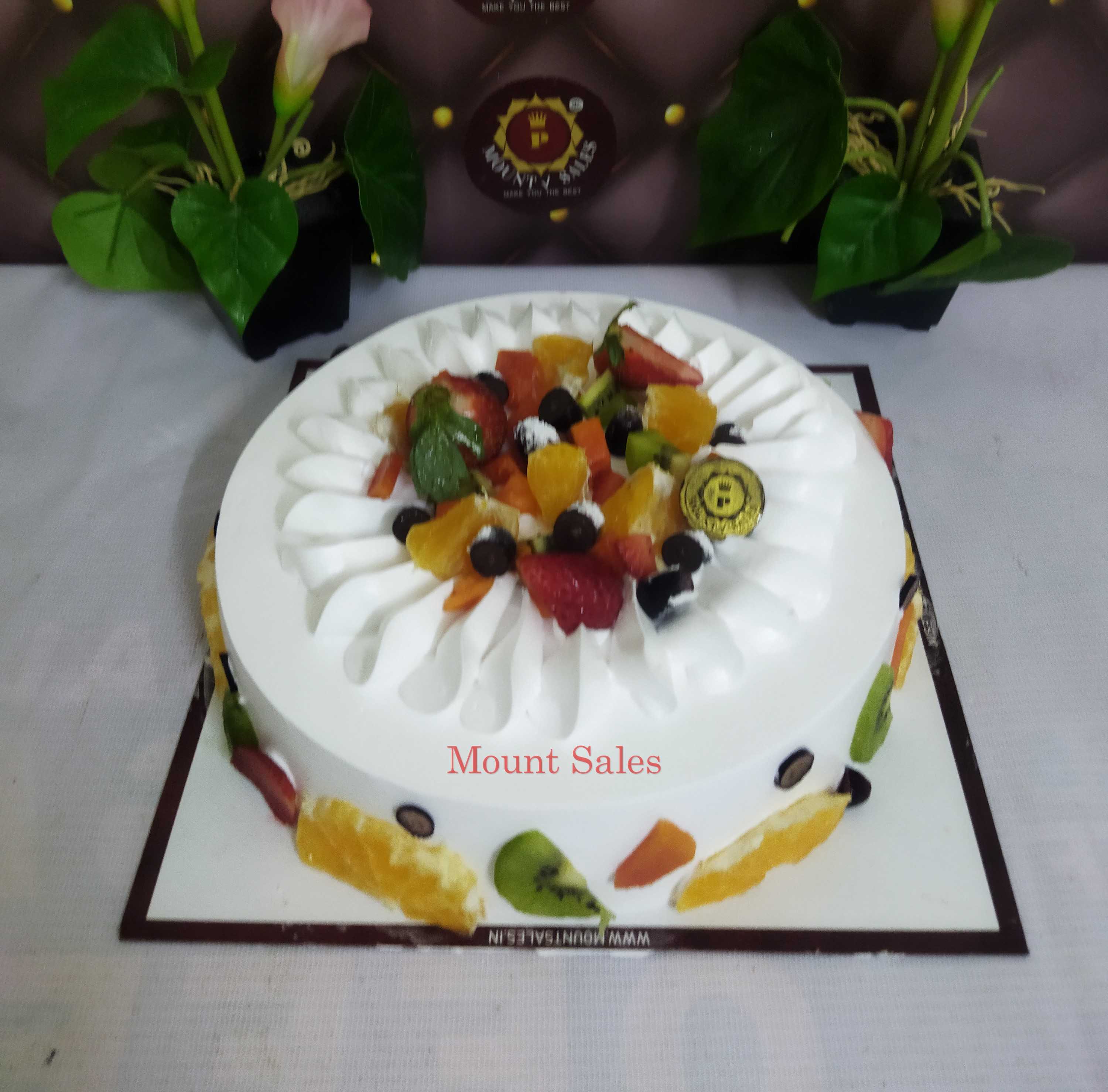 Premium RED N White Velvet Cake