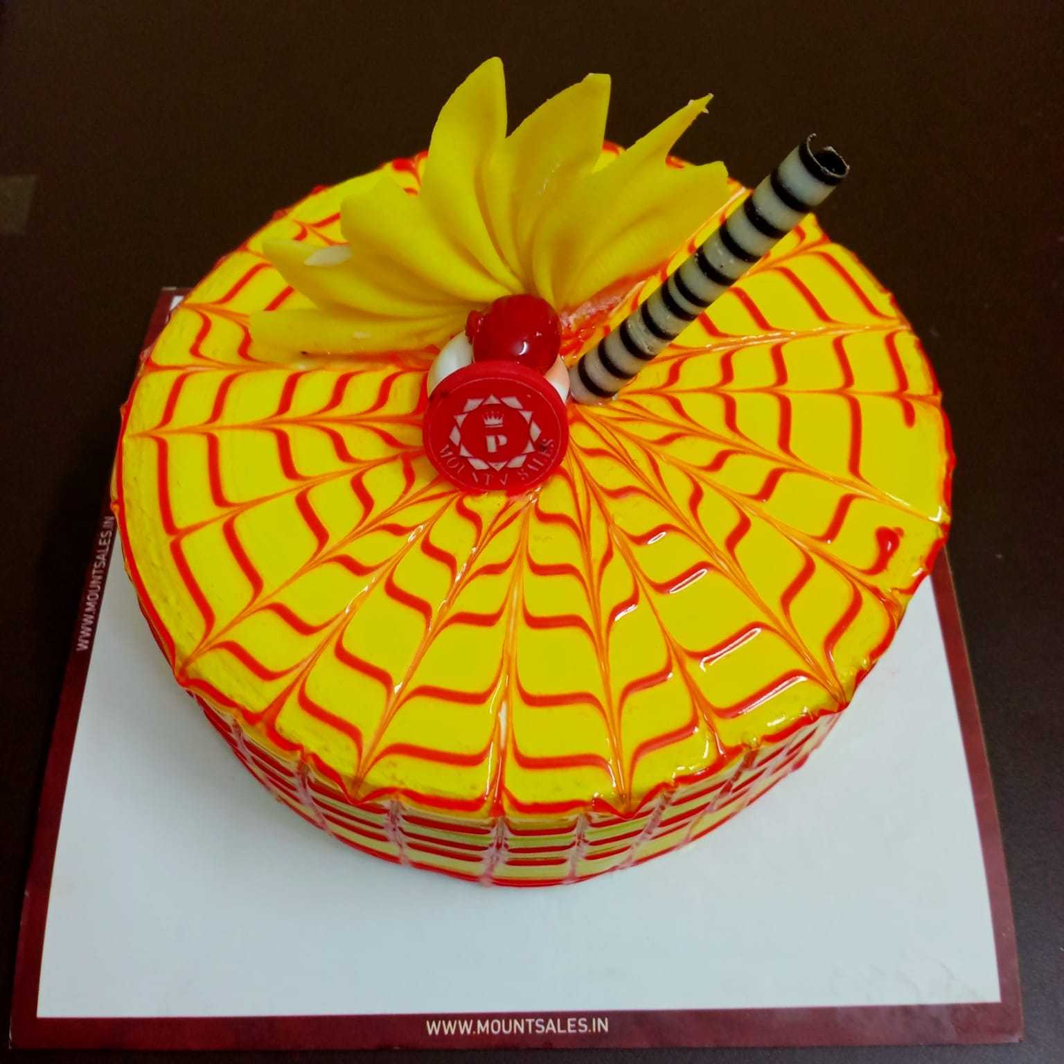 Premium RED N White Velvet Cake