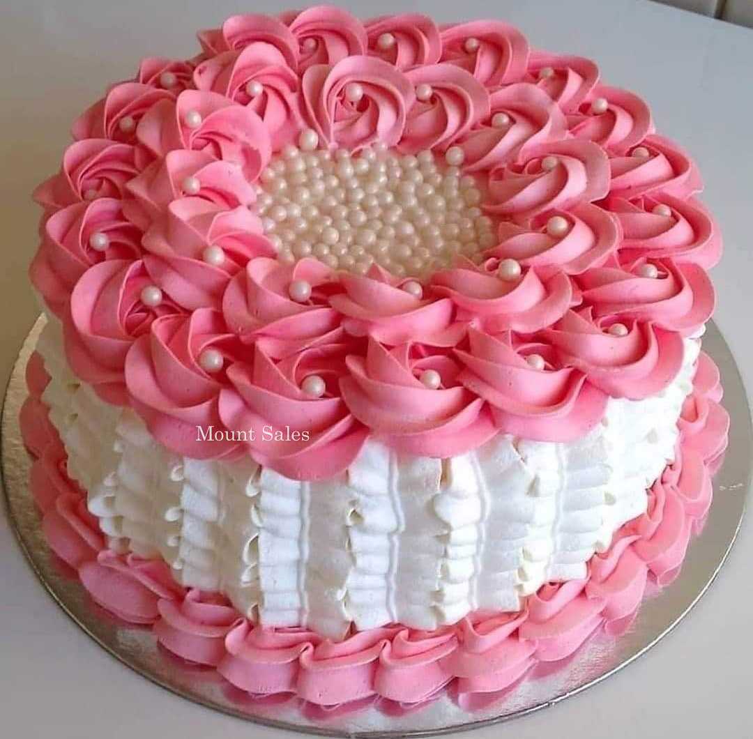 Premium RED N White Velvet Cake