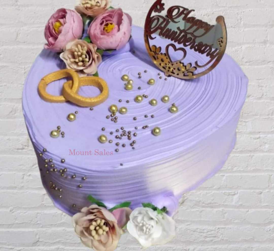 Premium RED N White Velvet Cake