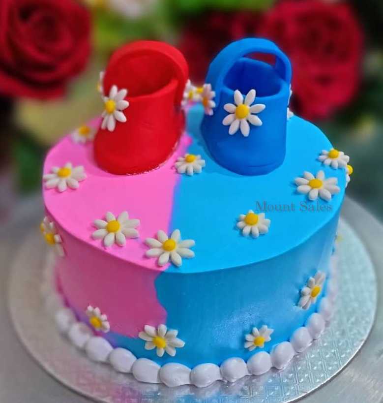 Premium RED N White Velvet Cake