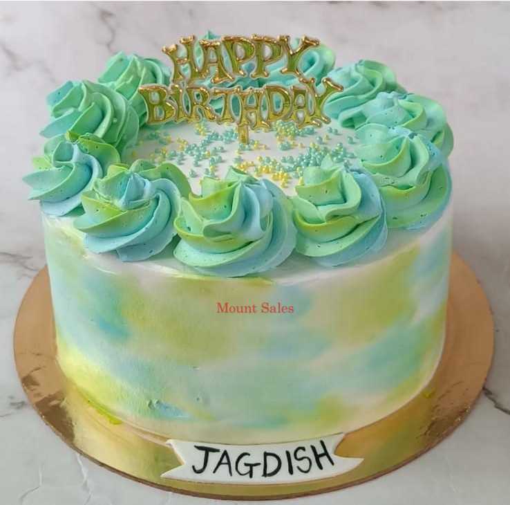 Premium RED N White Velvet Cake