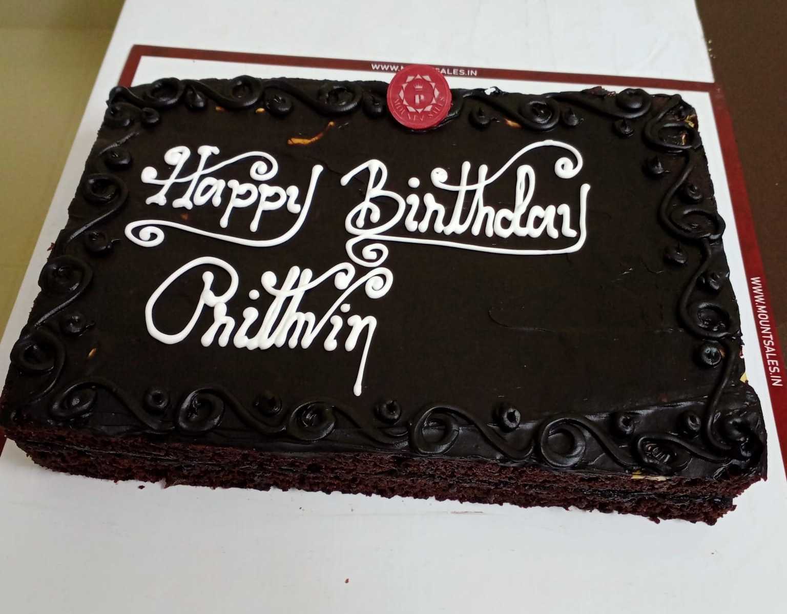 Premium RED N White Velvet Cake