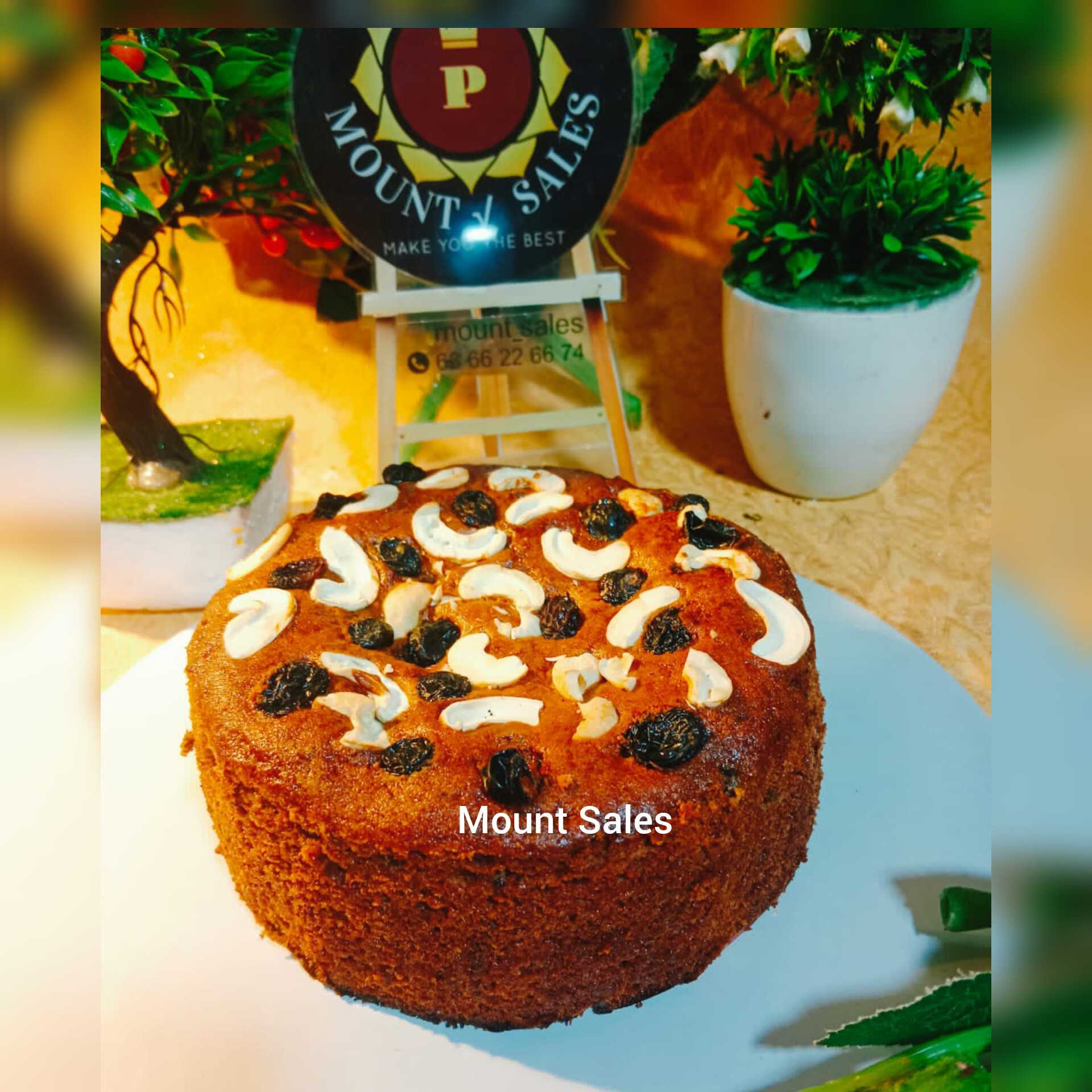 Premium RED N White Velvet Cake