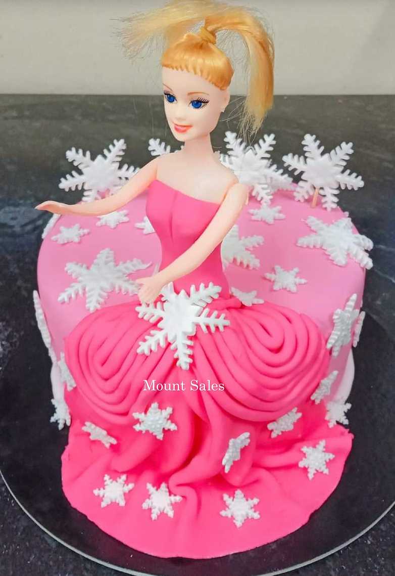 Premium RED N White Velvet Cake