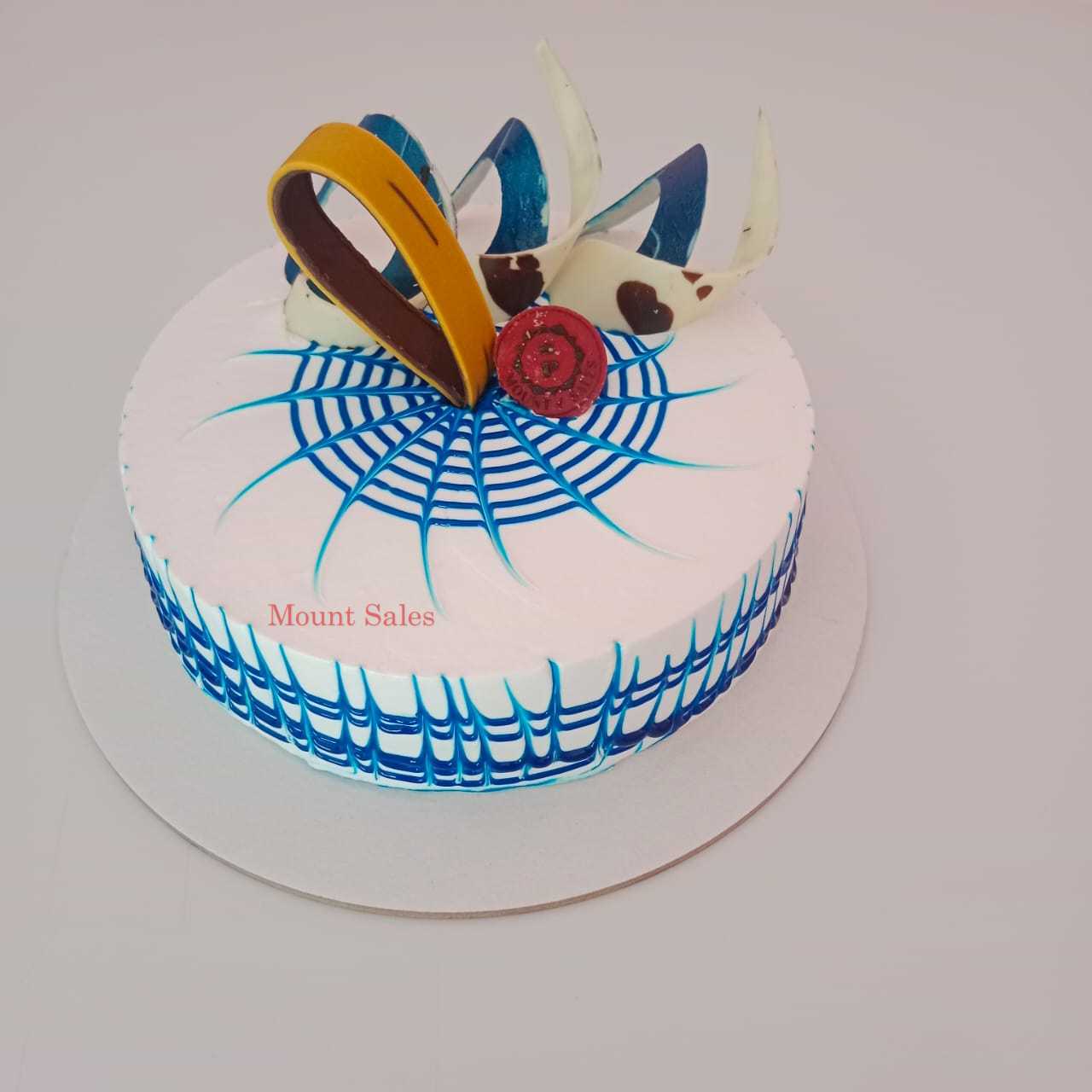 Premium RED N White Velvet Cake