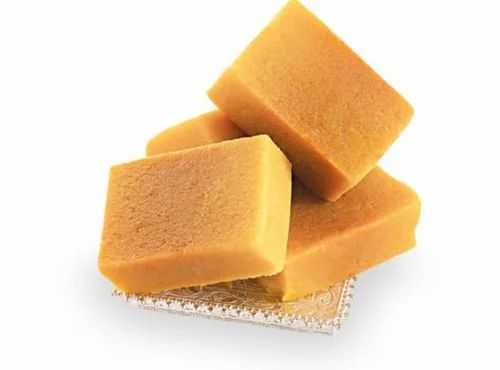 Premium RED N White Velvet Cake