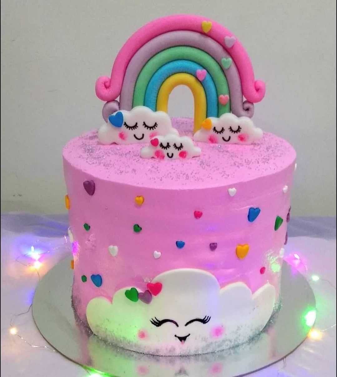 Premium RED N White Velvet Cake