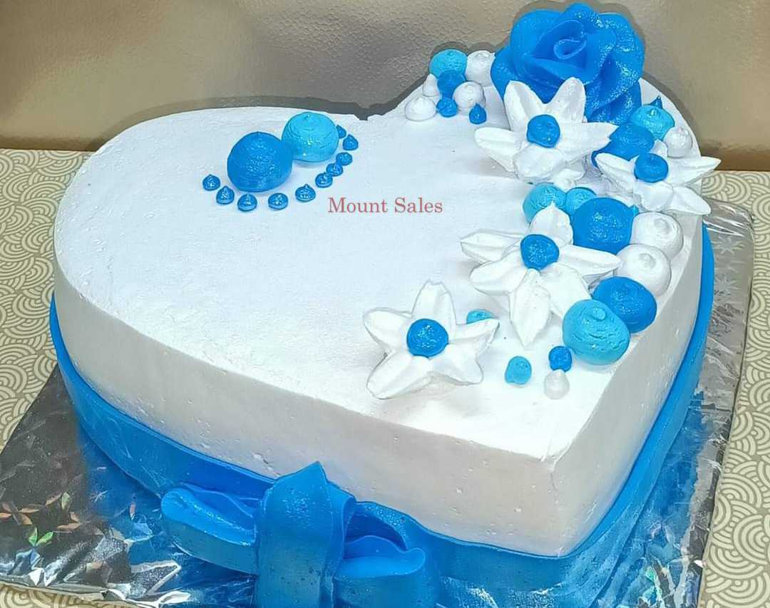 Premium RED N White Velvet Cake