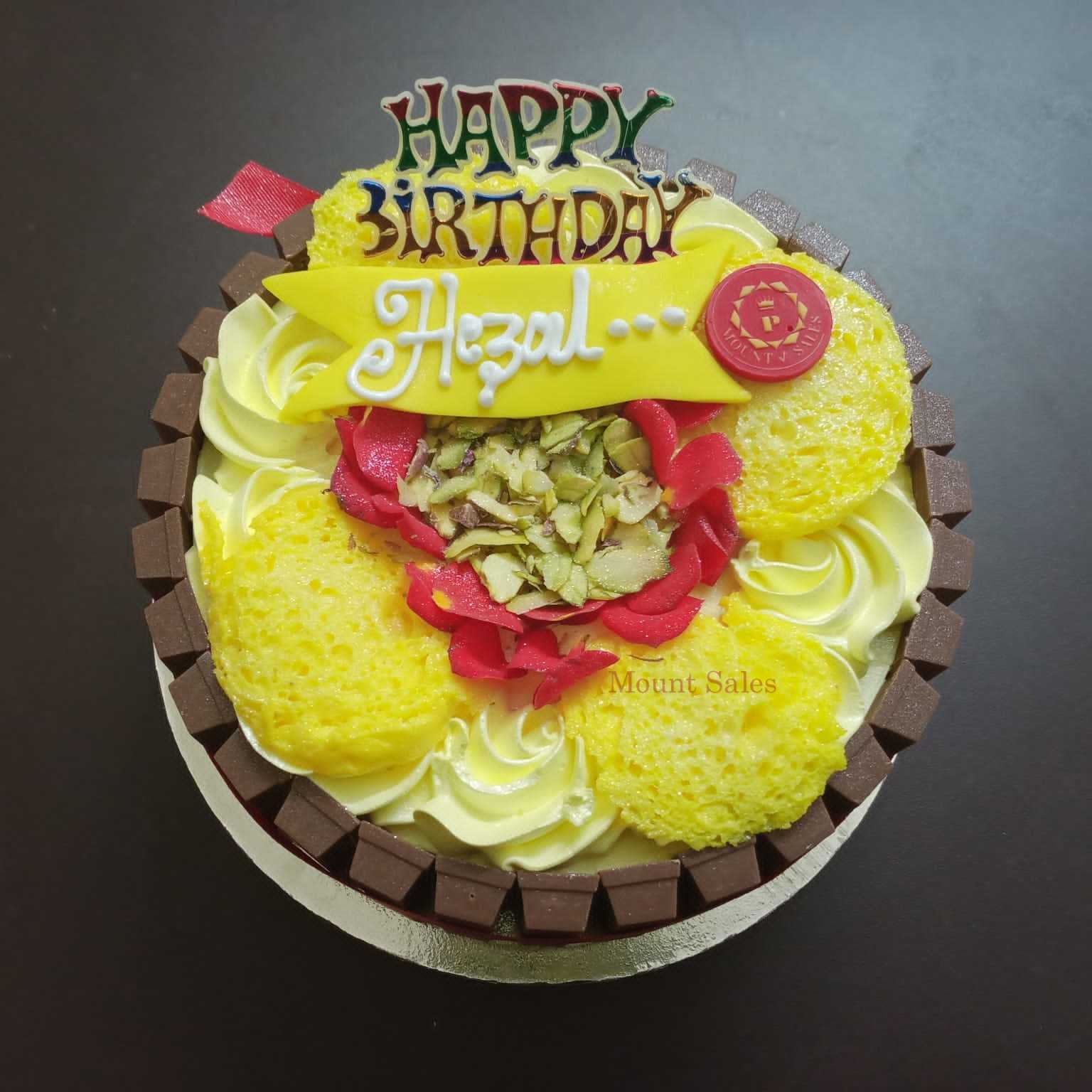 Premium RED N White Velvet Cake