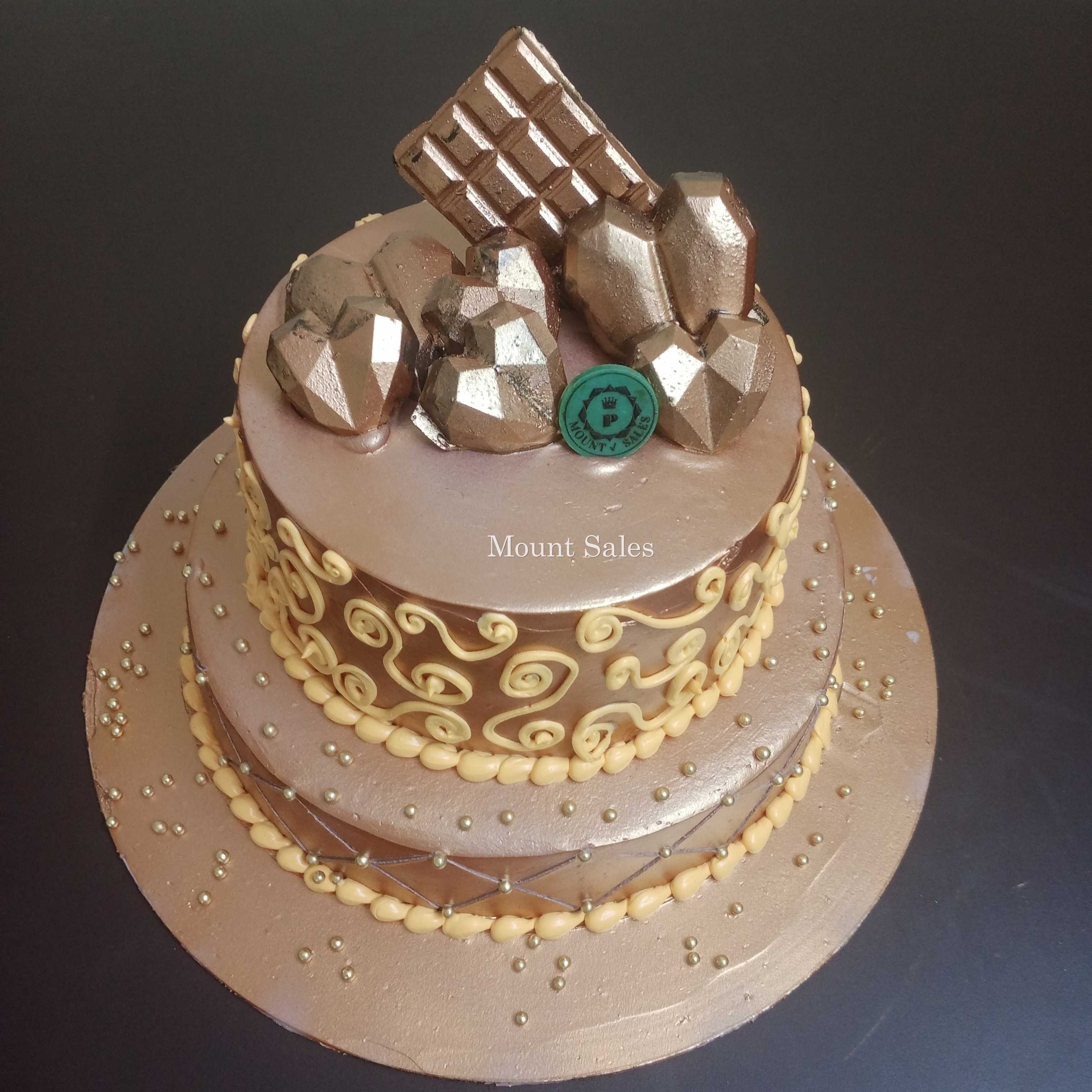 Premium RED N White Velvet Cake