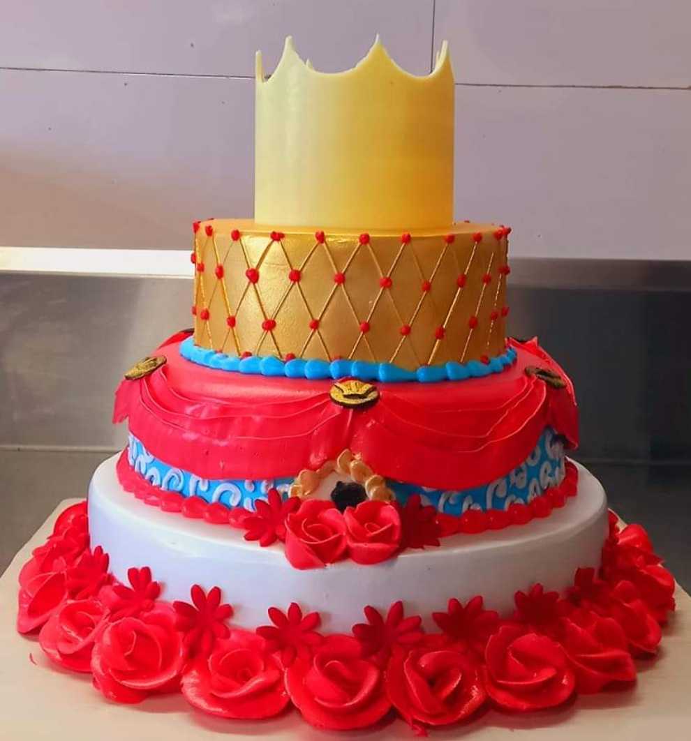 Premium RED N White Velvet Cake