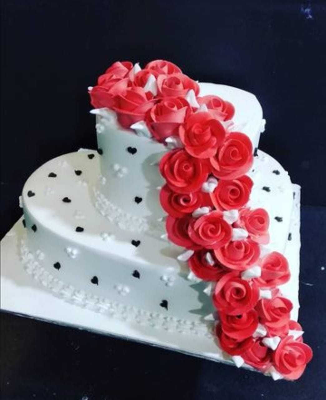 Premium RED N White Velvet Cake