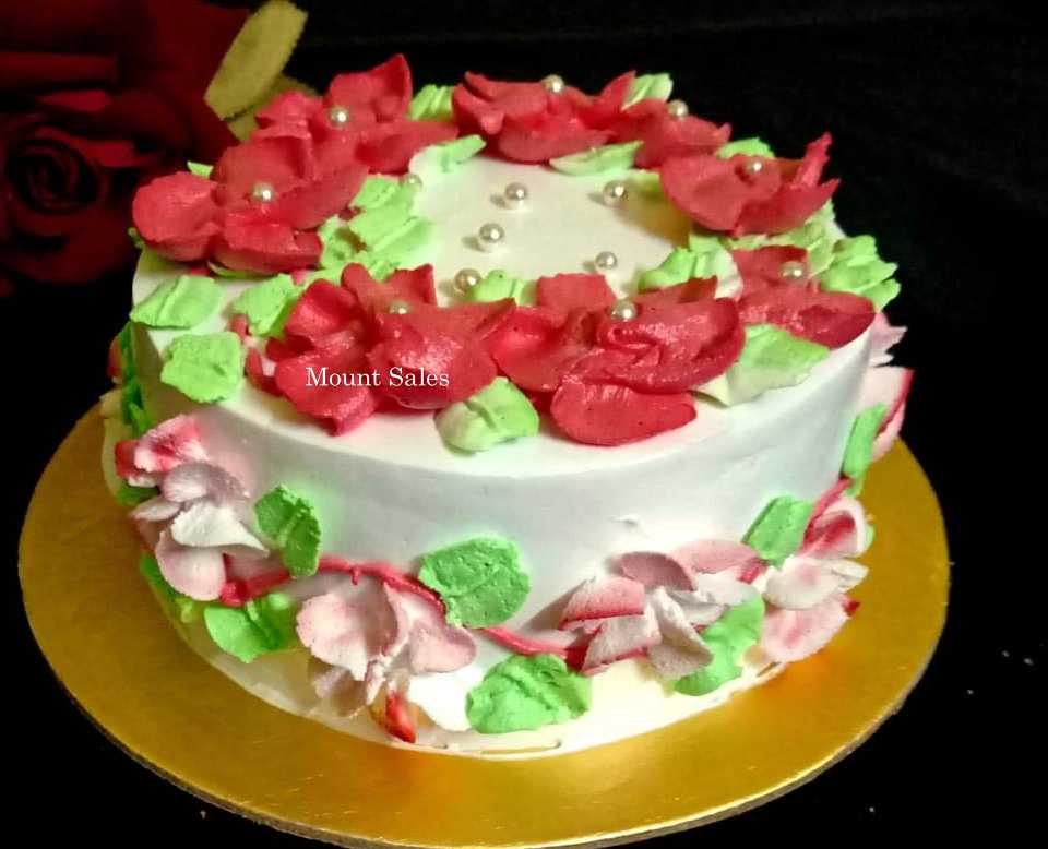 Premium RED N White Velvet Cake