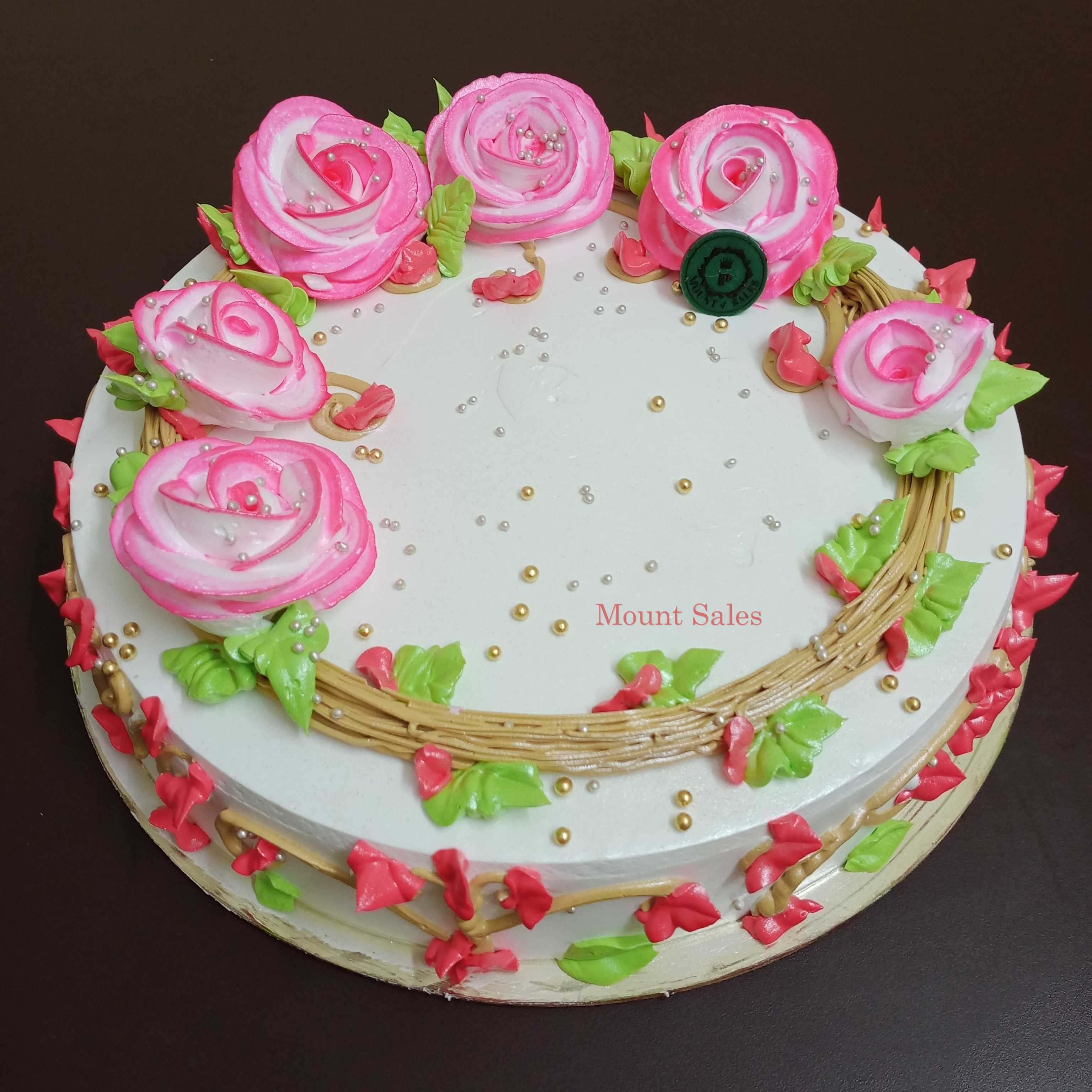 Premium RED N White Velvet Cake