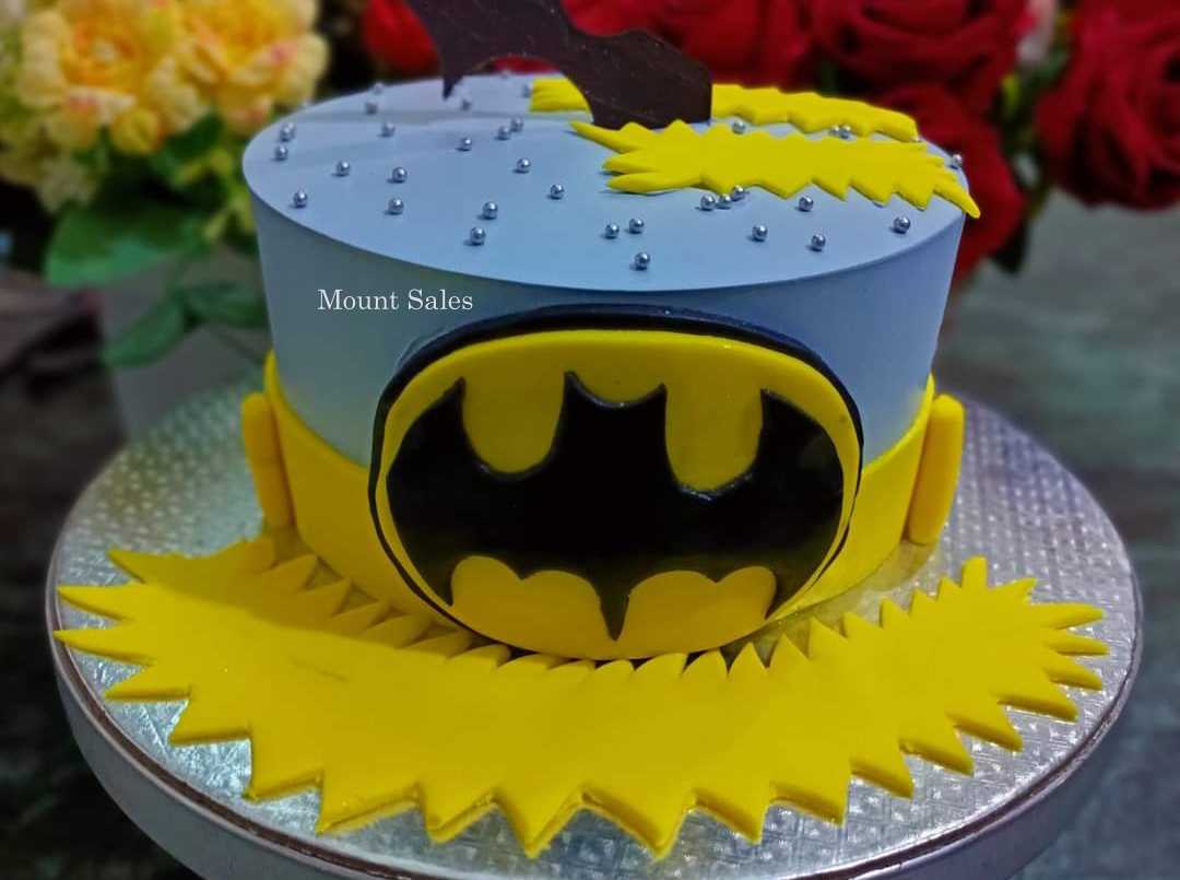 Premium RED N White Velvet Cake