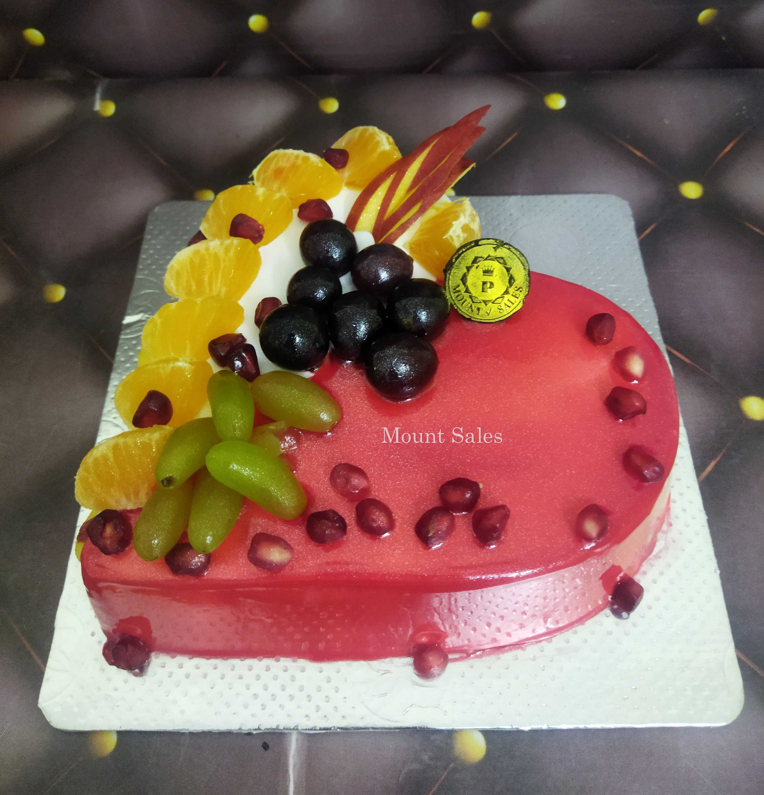 Premium RED N White Velvet Cake