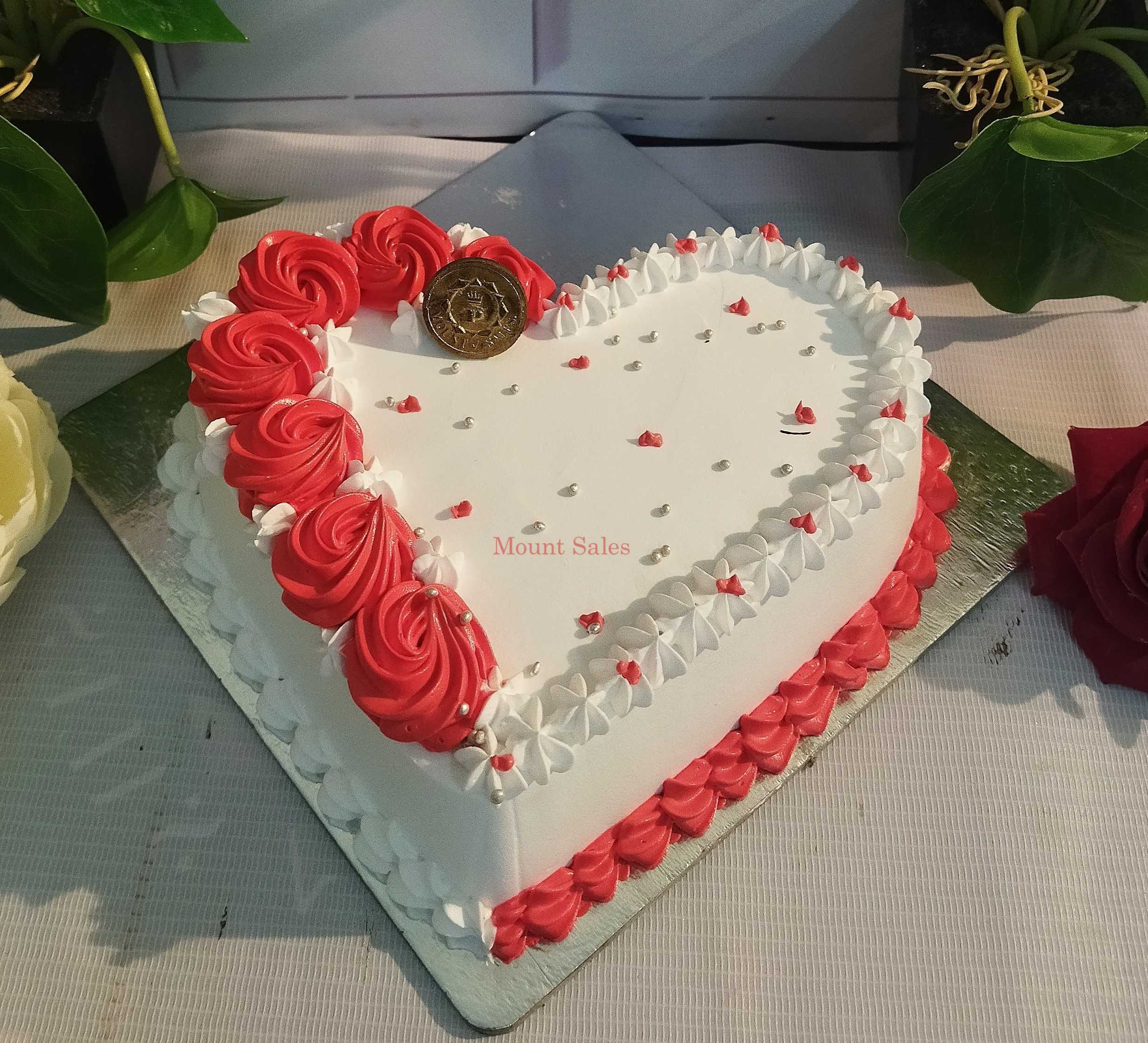 Premium RED N White Velvet Cake