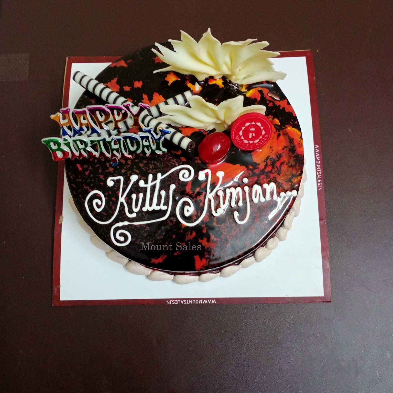 Premium RED N White Velvet Cake