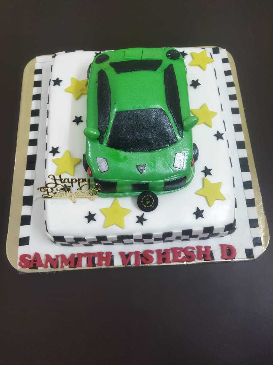 Premium RED N White Velvet Cake