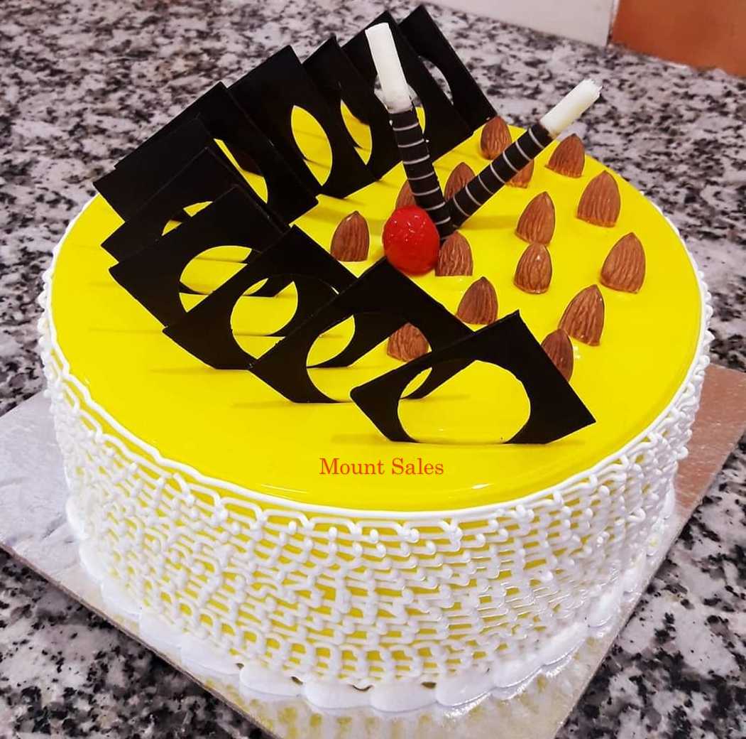 Premium RED N White Velvet Cake