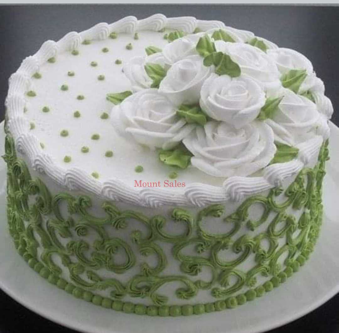 Premium RED N White Velvet Cake