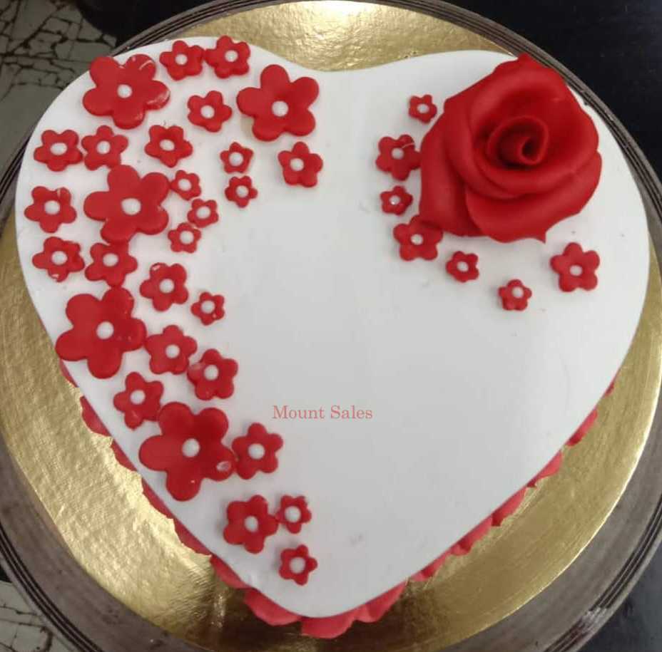 Premium RED N White Velvet Cake