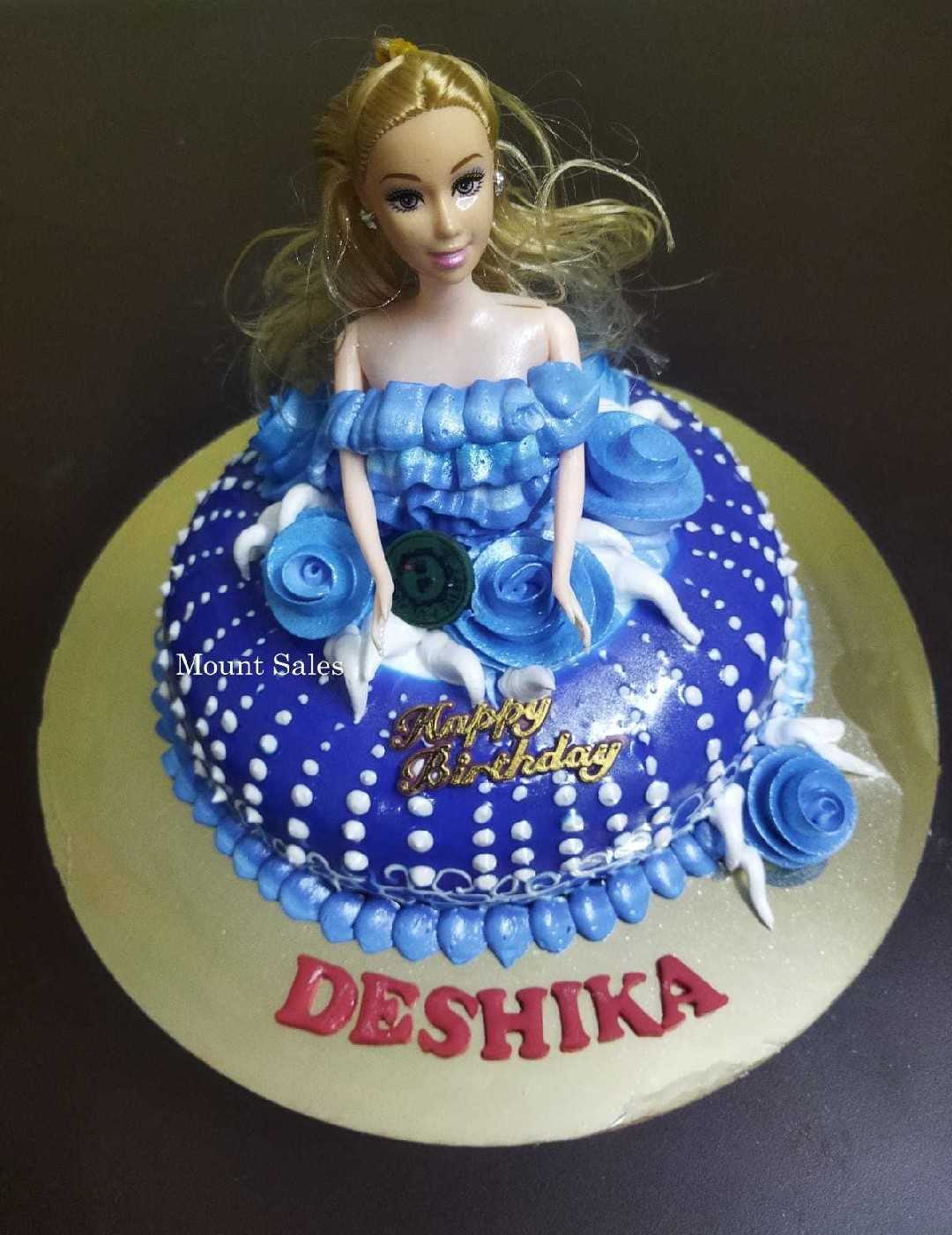 Premium RED N White Velvet Cake