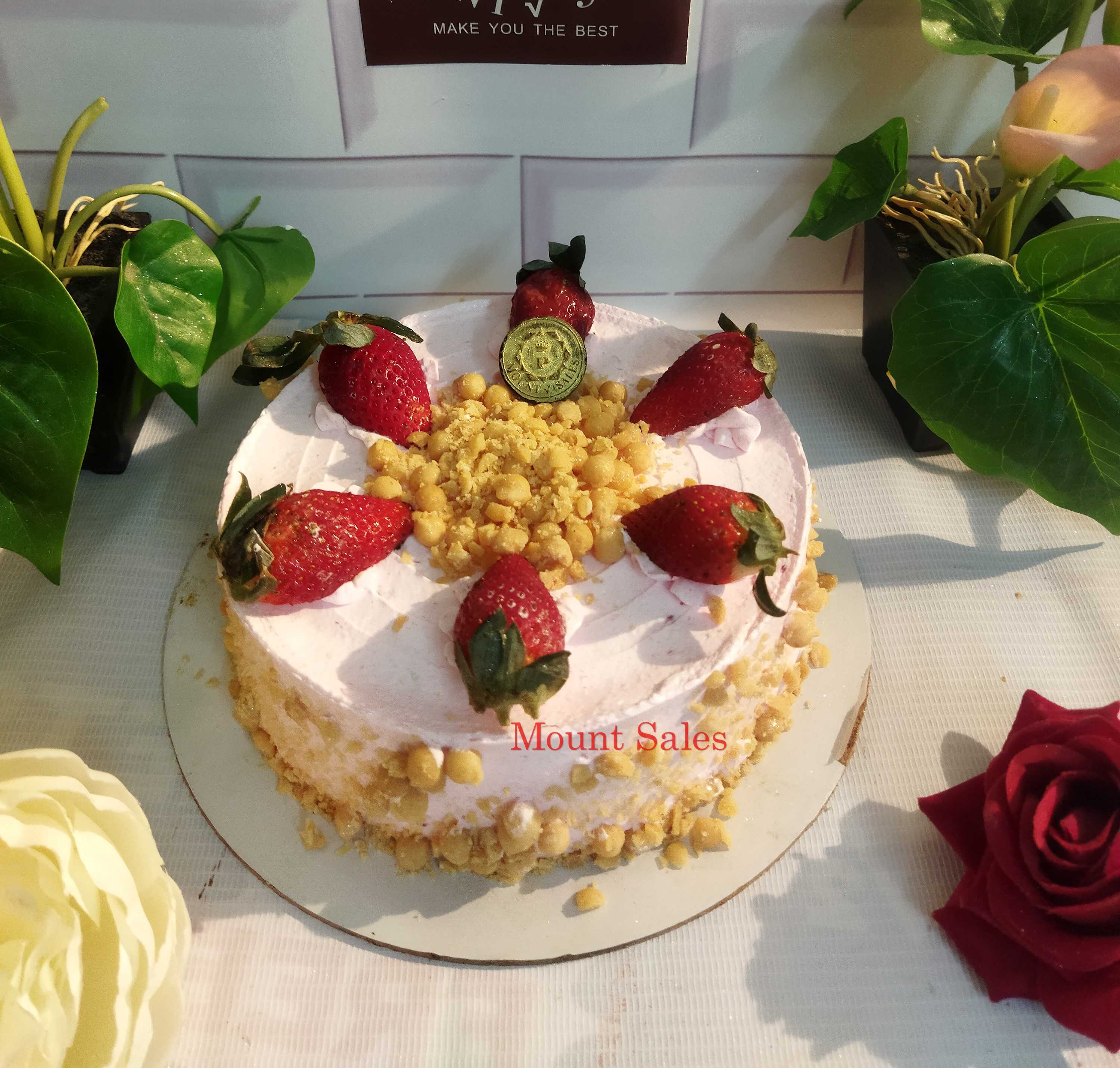 Premium RED N White Velvet Cake