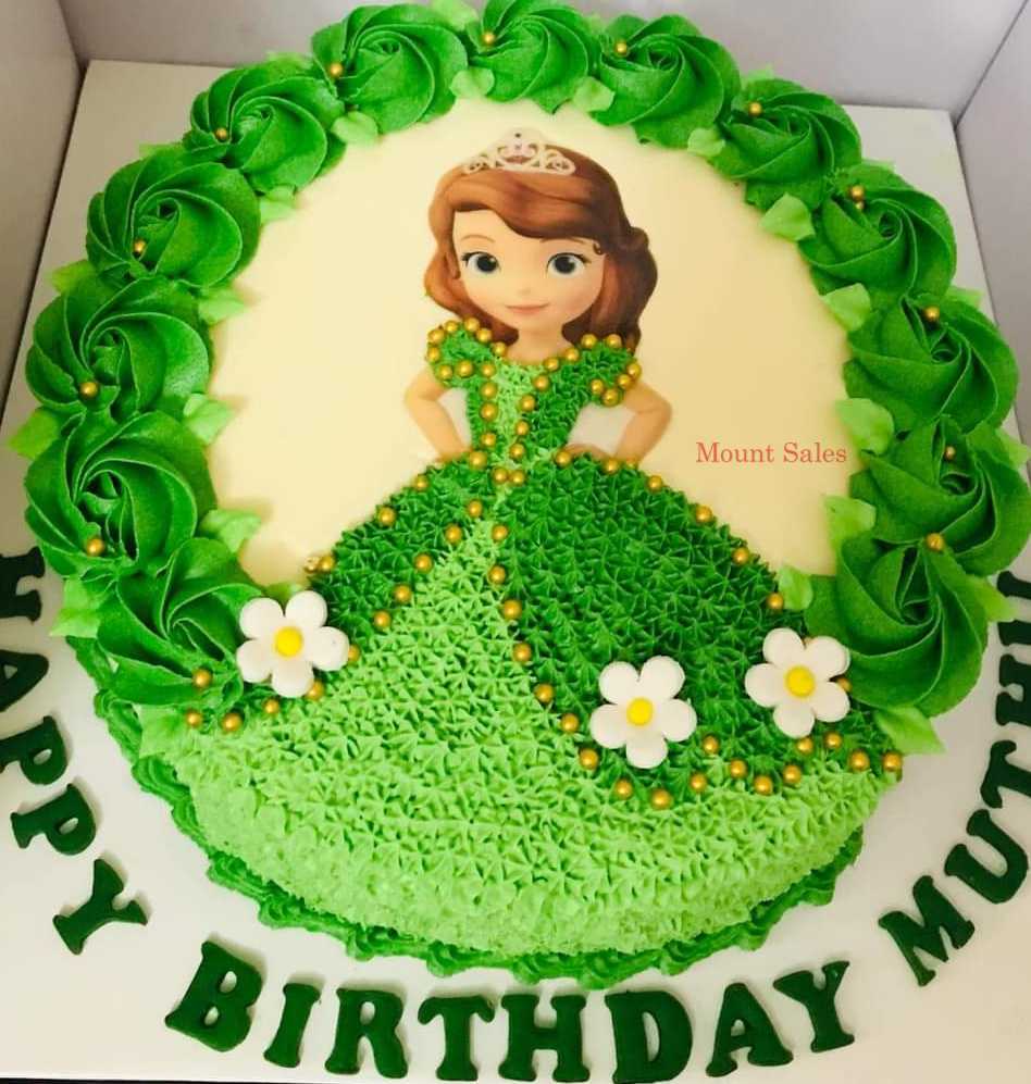 Premium RED N White Velvet Cake