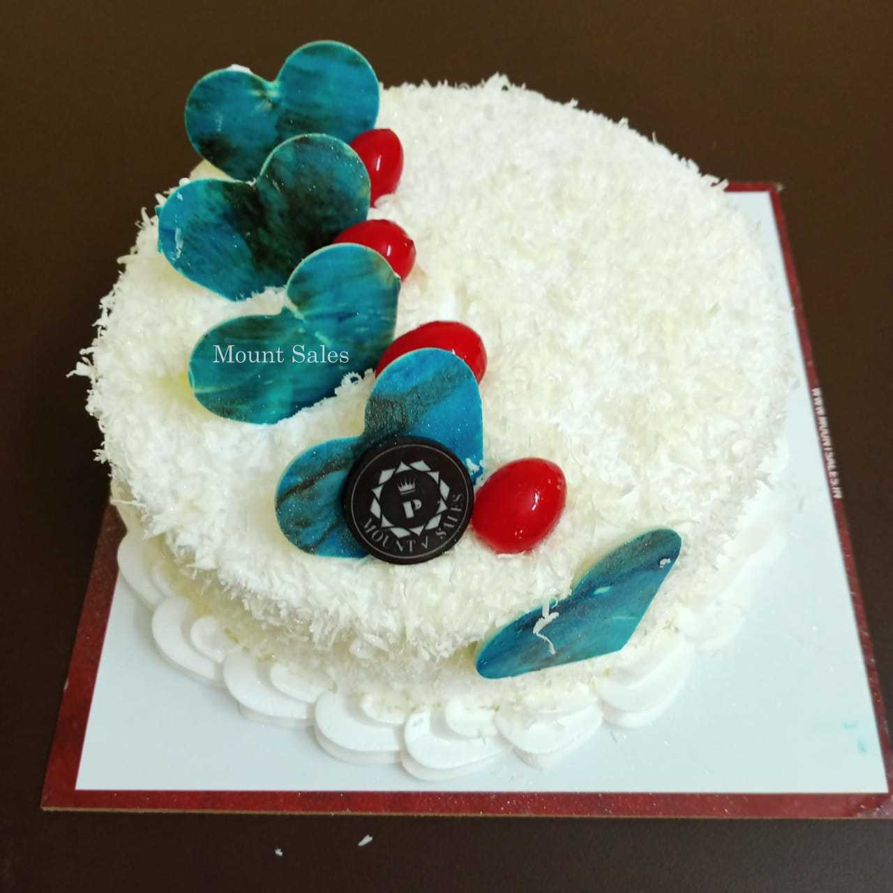 Premium RED N White Velvet Cake