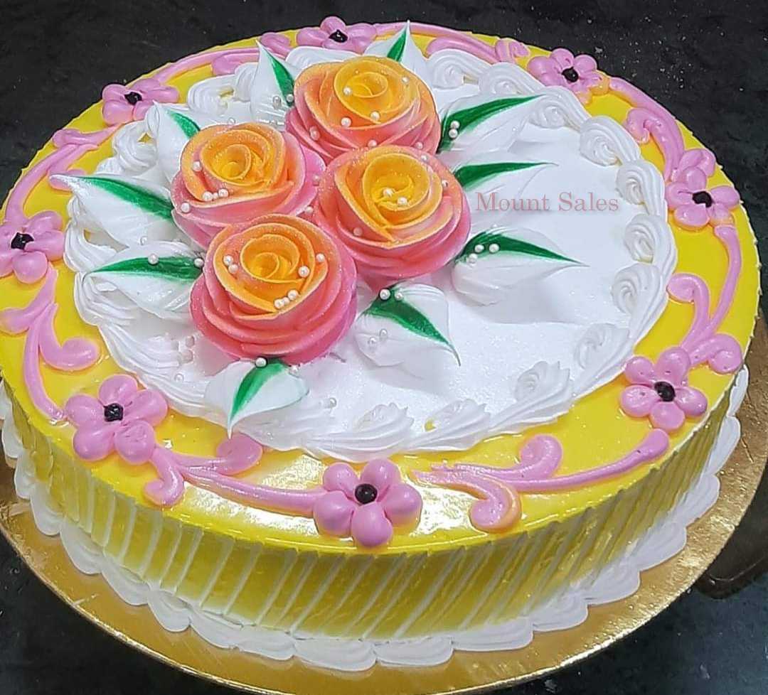 Premium RED N White Velvet Cake