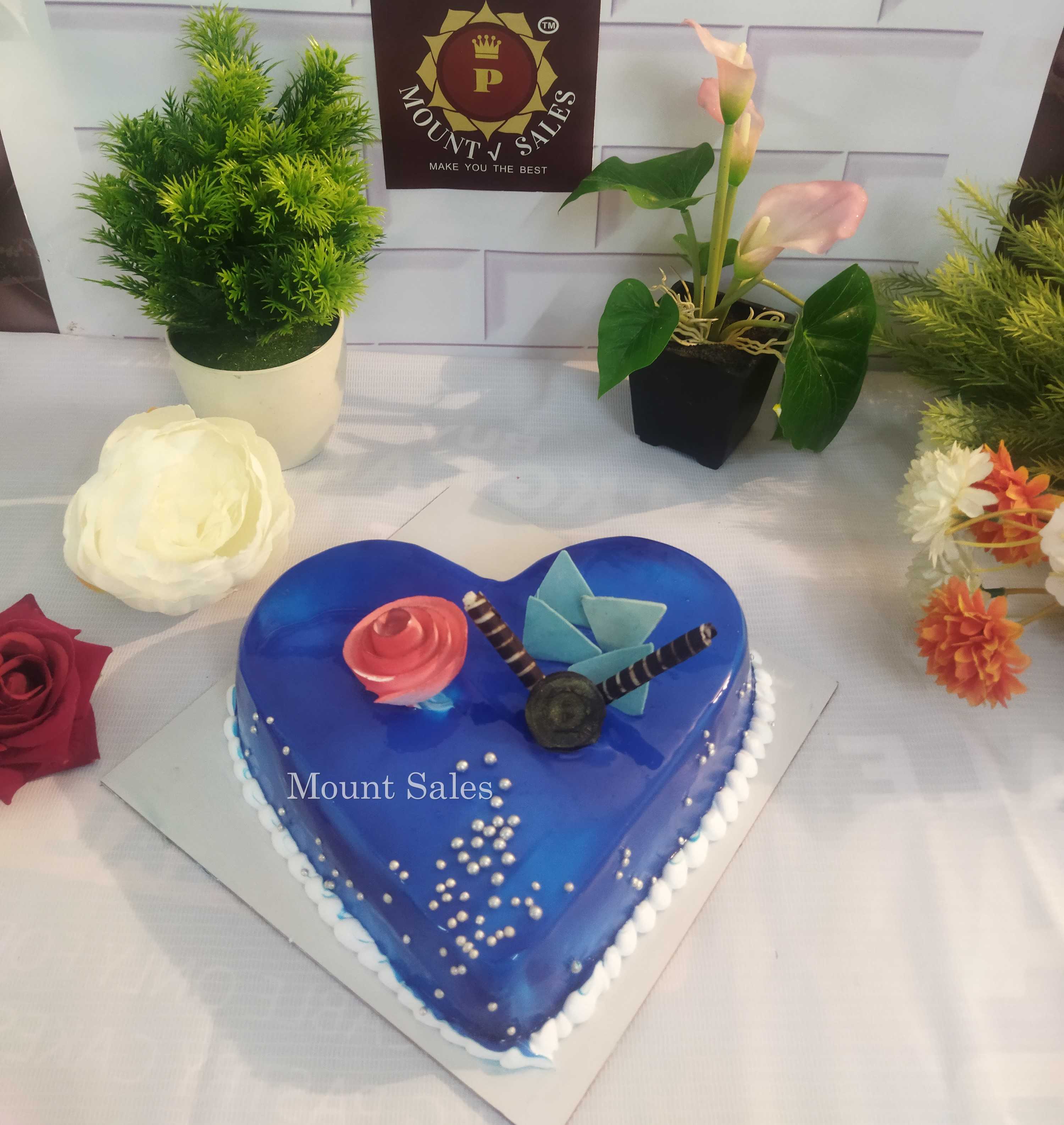 Premium RED N White Velvet Cake