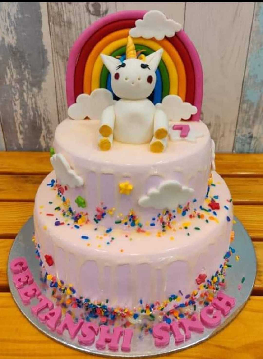 Premium RED N White Velvet Cake